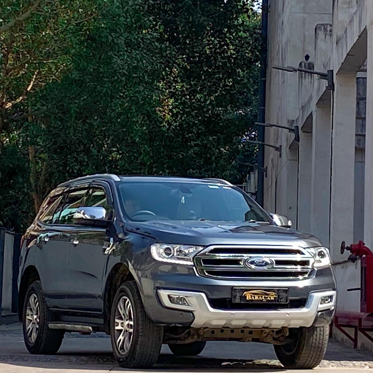 Used Ford Endeavour Top Model Diesel car in Delhi, 2017 Model Find